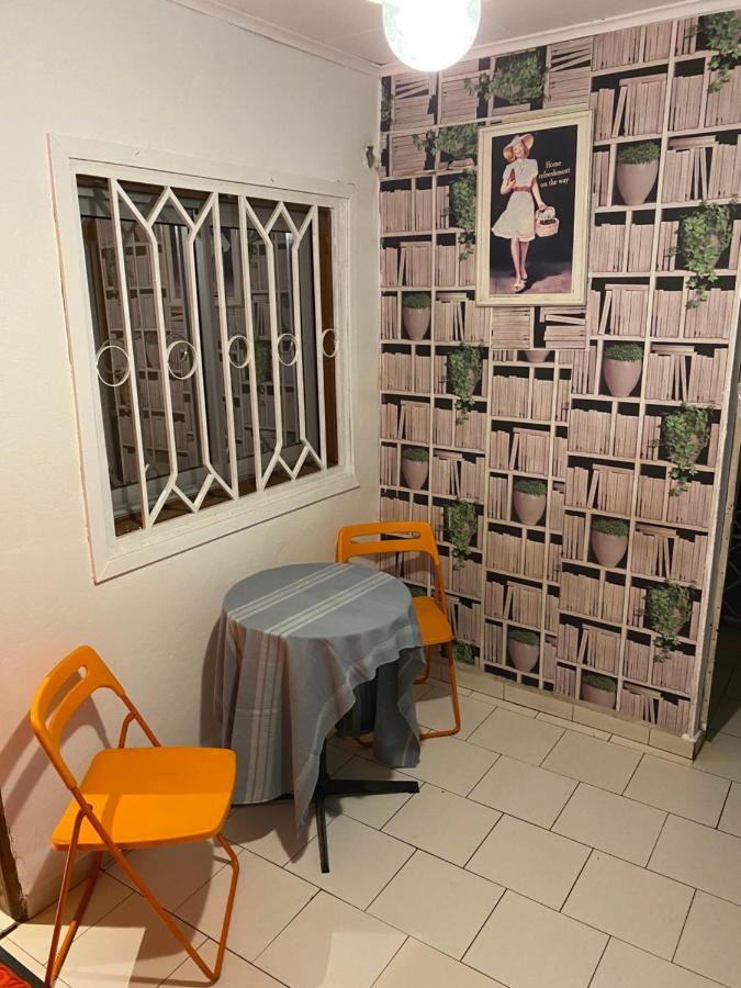 Homestay Studio Yaoundé Eksteriør billede